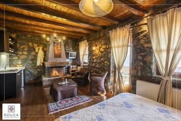 ペンション Rouga Mountain Boutique Suites & Spa