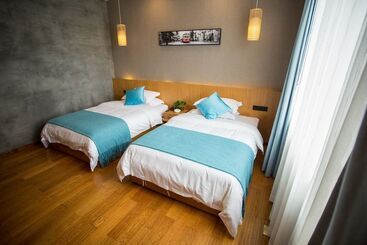 پانسیون Wu Wei Qi Ju Lin Xi Villa Inn