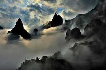 بنسيون Yun Meng Qi  Inn