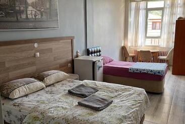 çiğdem Motel Pansiyon & Pub