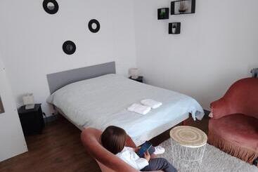 膳宿费 La Chaloupe 4