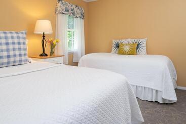 فندق Dockside Guest Quarters