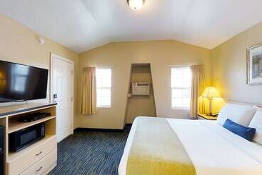 Отель Napa Discovery Inn