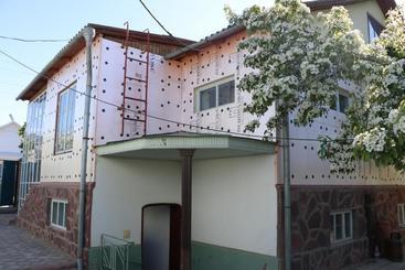 پانسیون Guest House Aziza