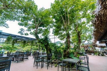 هتل Catba Oasis Bungalows