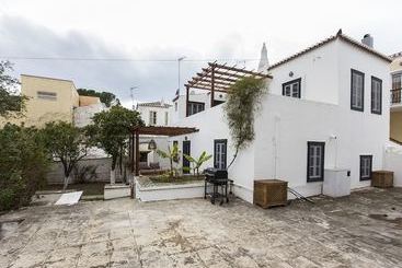 شقق خاصة سياحية Two Olive Trees