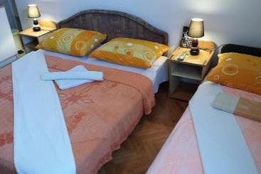 Apartments & Hostel Zdrava Hrana