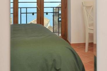 Casa Falcone B&b