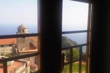 Casa Falcone B&b