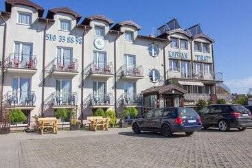 آپارتمانهای توریستها Kapitan Pirat