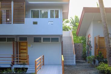 Hotel Kahanamoku Bed & Breakfast