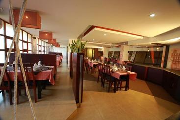 هتل Manuelsons Malabar Palace