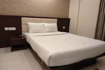 هتل Sonama Residency