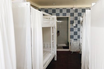Nine Cafe  Hostel Travel