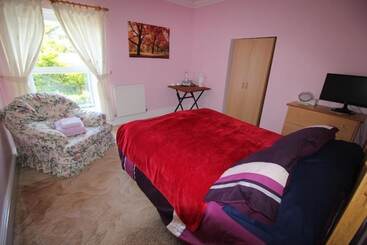 住宿加早餐  Bryncoch