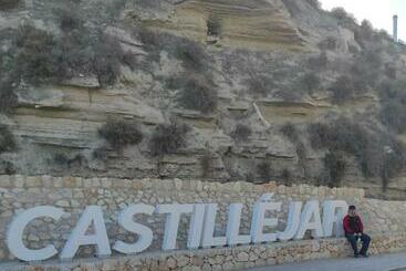 Cuevas Al Qulayat