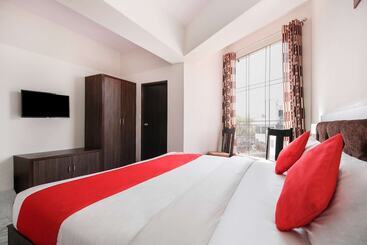 酒店 Lily Bay Prime By Oyo Rooms