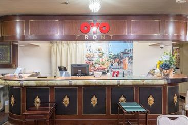 Hotel Toyama Joshi Koen By Oyo Rooms