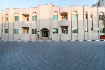 آپارتمانهای توریستها Oasis Hotel Apartment