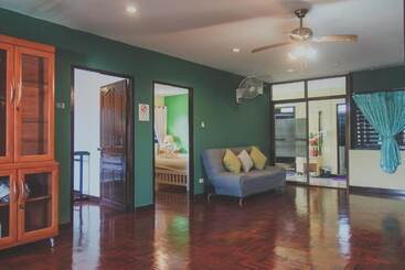 پانسیون Chill Vibe Hostel