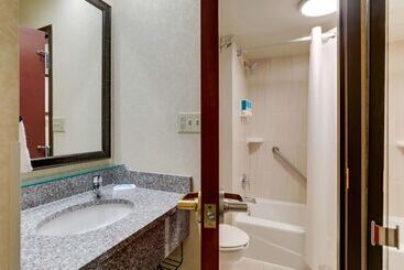 هتل Drury Inn & Suites Atlanta Marietta