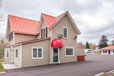 فندق Econo Lodge St Albans