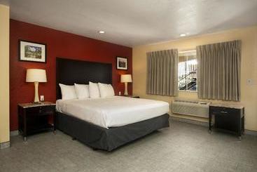 모텔 The Yosemite Inn