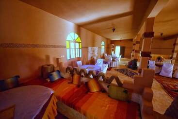 هتل Kasbah Bivouac Lahmada