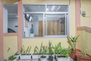 بنسيون Reddoorz Near Rsud Dr Abdul Aziz Singkawang