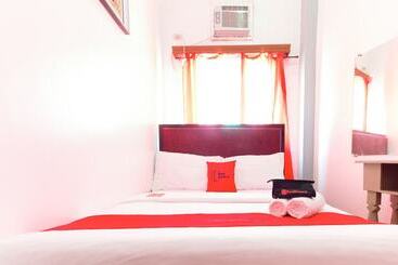 Hotel Reddoorz Near Robinsons North Tacloban