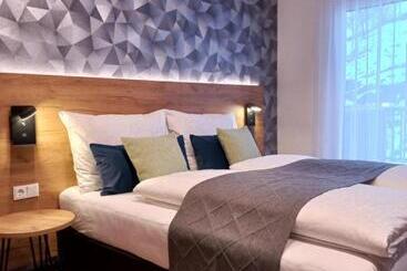 Bed and Breakfast Laudach Inn