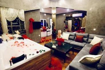 住宿加早餐  Beylife Suit Otel