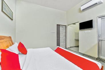 酒店 Oyo 48594 Tirupati Guest House