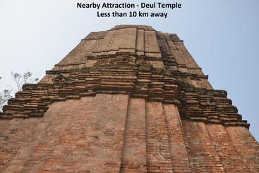 ホテル Oyo 60543 Mississippi The Restro Lounge