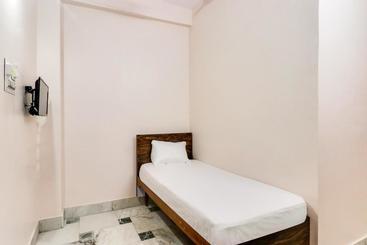 هتل Spot On 46554  Bhawani Palace
