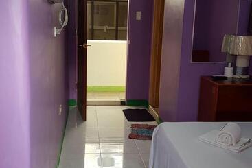 مسافرخانه M&e Guesthouse