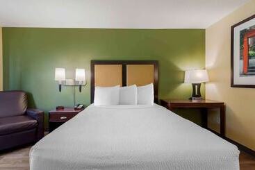 호텔 Extended Stay America Select Suites Detroit Novi Haggerty Rd