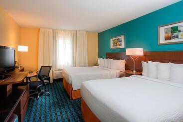 호텔 Fairfield Inn & Suites Oshkosh