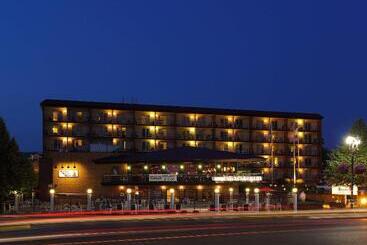 ホテル Harbor Shores On Lake Geneva