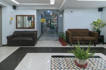 Отель Reddoorz At Bp International Powerhouse Inc Near Sm Manila