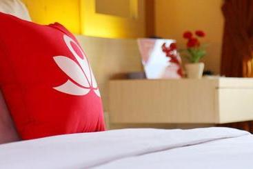 پانسیون Zen Rooms 3g Place Laoag