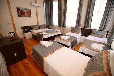 هتل Grand Konak