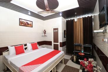 Отель Jalandhar Guest House By Oyo Rooms