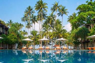 Mermaid Hotel & Club