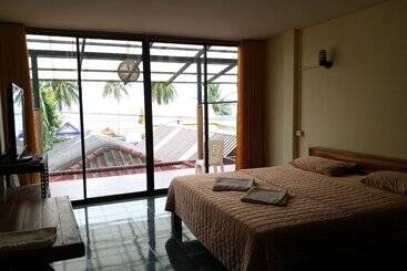 Hotel Hostel Beach Pirates Terrace