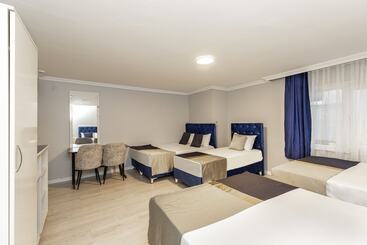 Sirkeci Grand Family Hotel & Spa