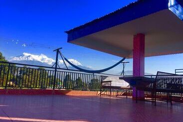آپارتمانهای توریستها Paradise Pokhara Apartment &