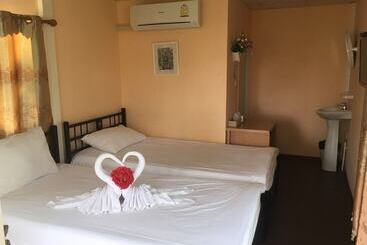 膳宿费 Chomtawan Home