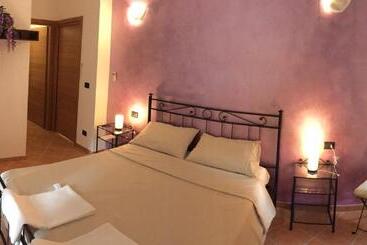 خانه Affittacamere Virginia S Rooms