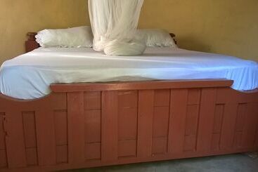 تختخواب و صبحانه Bwiru Village Homestay